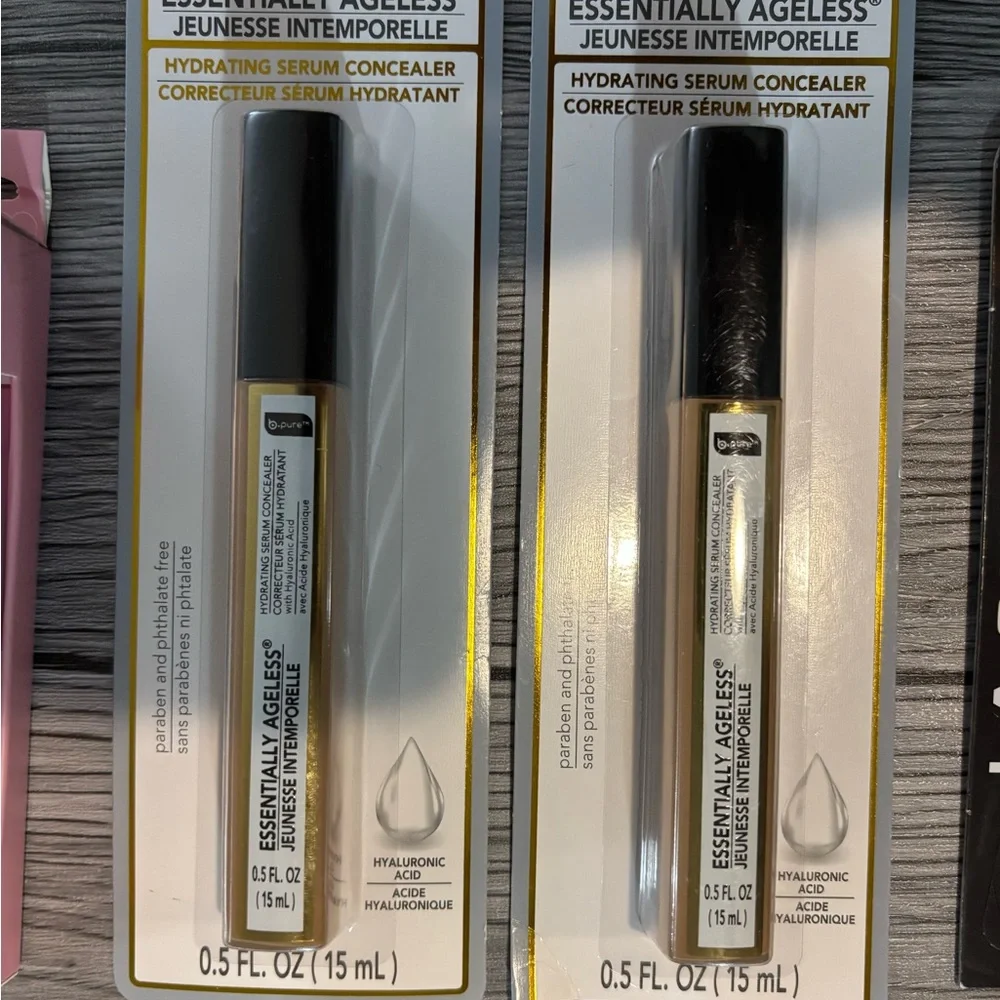 Bundle of 4 Makeup to include concealers and Eye Marker